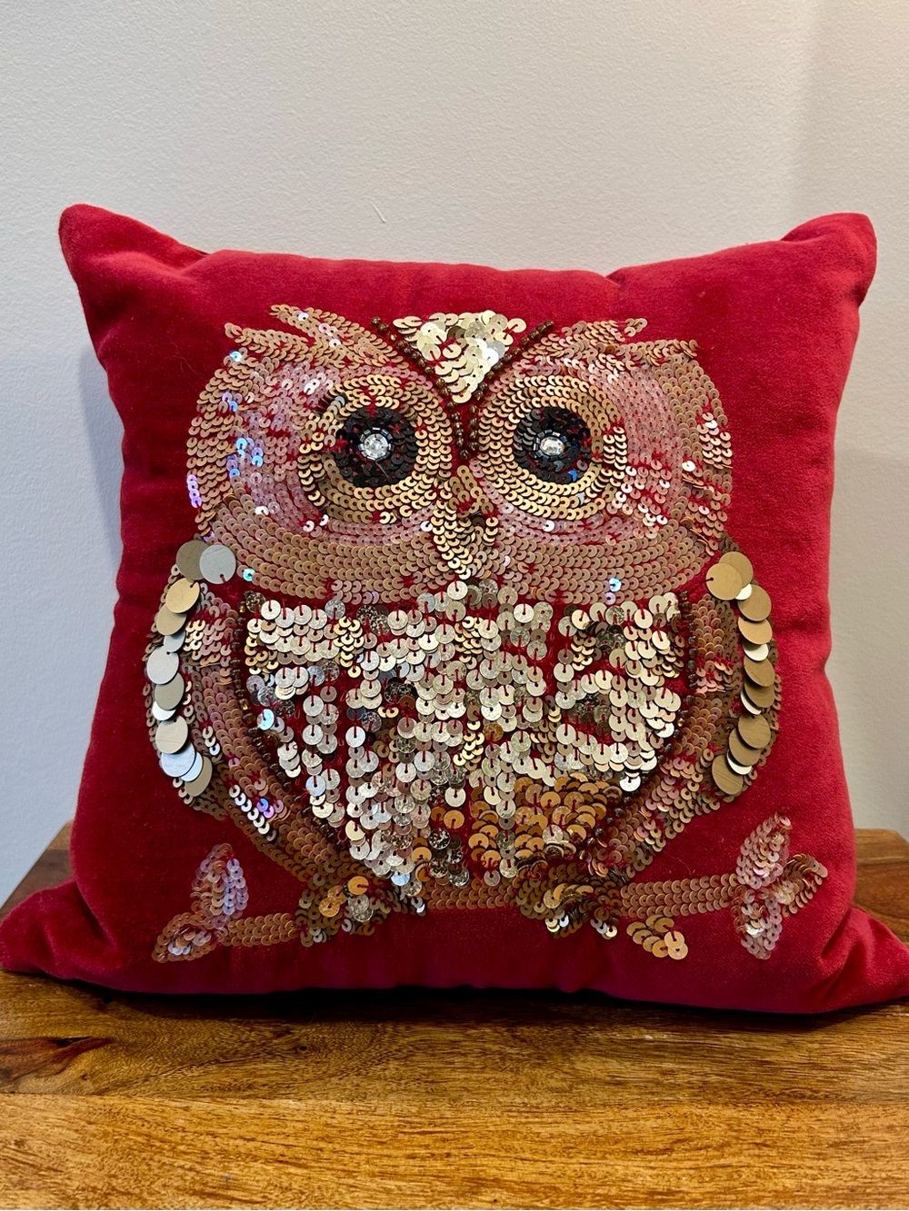 Pier1 Red Sequin Owl 🦉 Decorative Pillow